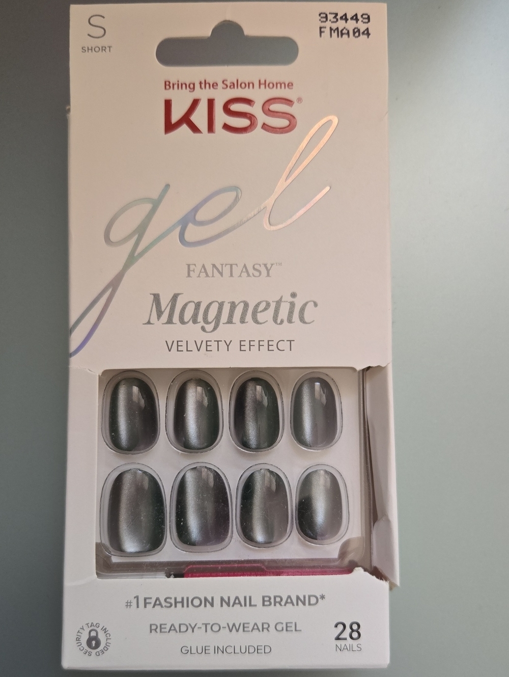 Kiss Gel Fantasy Magnetic Velvety Effect Press-On Nails in Silver NIB